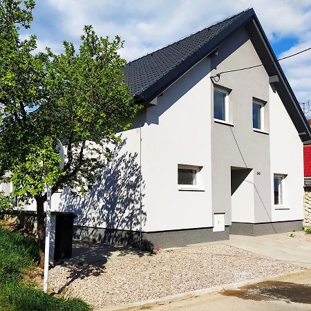 Vila Pod Majakem Pritluky Экстерьер фото